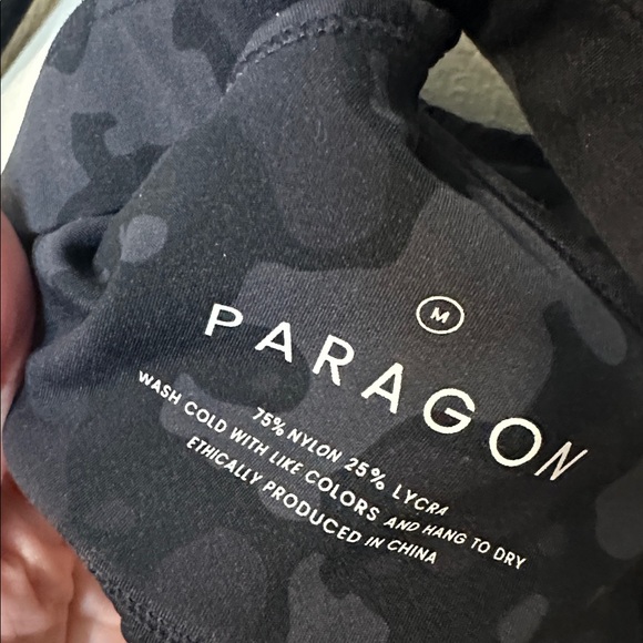 Paragon Fitwear Camo Sports Bra Size Medium - Picture 6 of 7